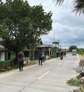 Concrete road, completed